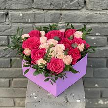 Цветочная композиция из Розы в коробке в Калужской Краснодарский край