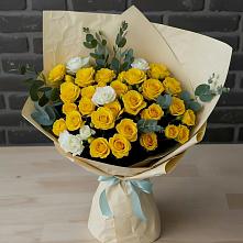 Букет цветов из:  Розы в Калужской Краснодарский край