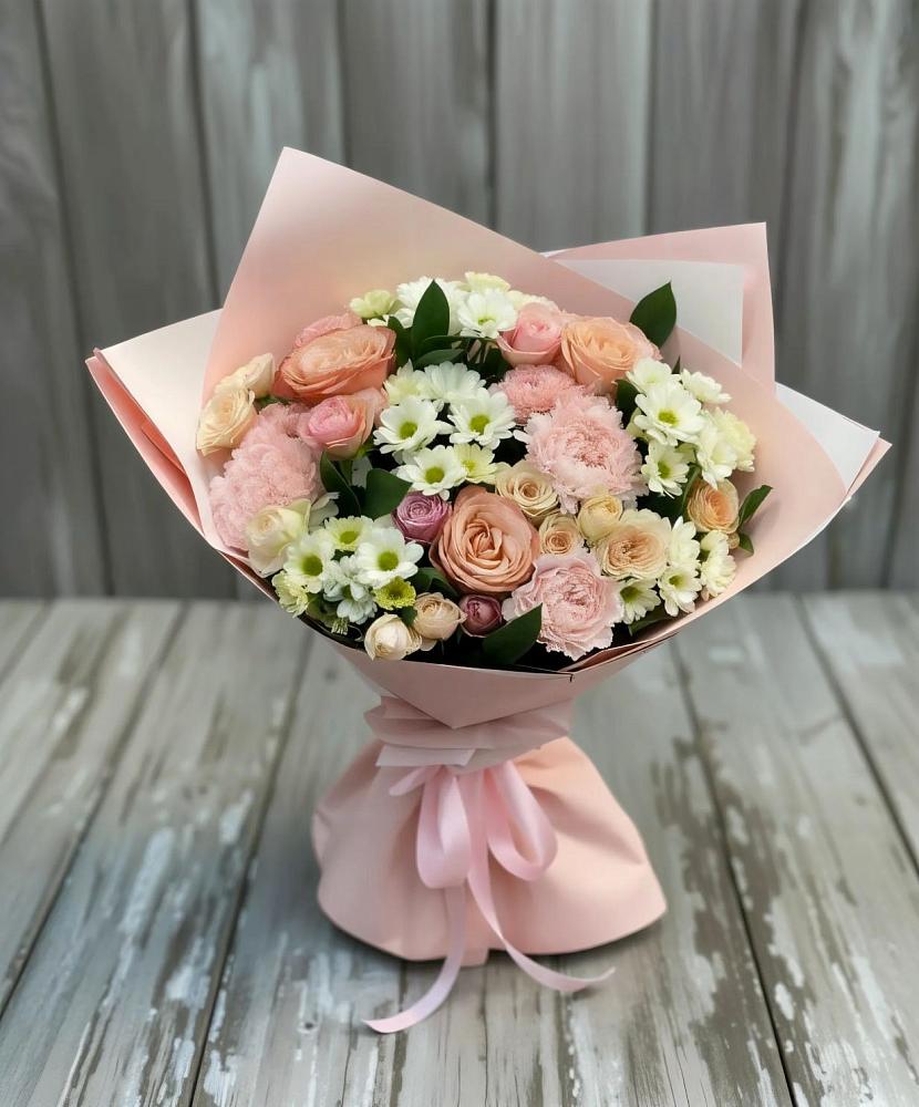 Букет цветов из: Гвоздики, Розы и Хризантемы в Калужской Краснодарский край