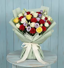 Букет цветов из:  Розы в Калужской Краснодарский край