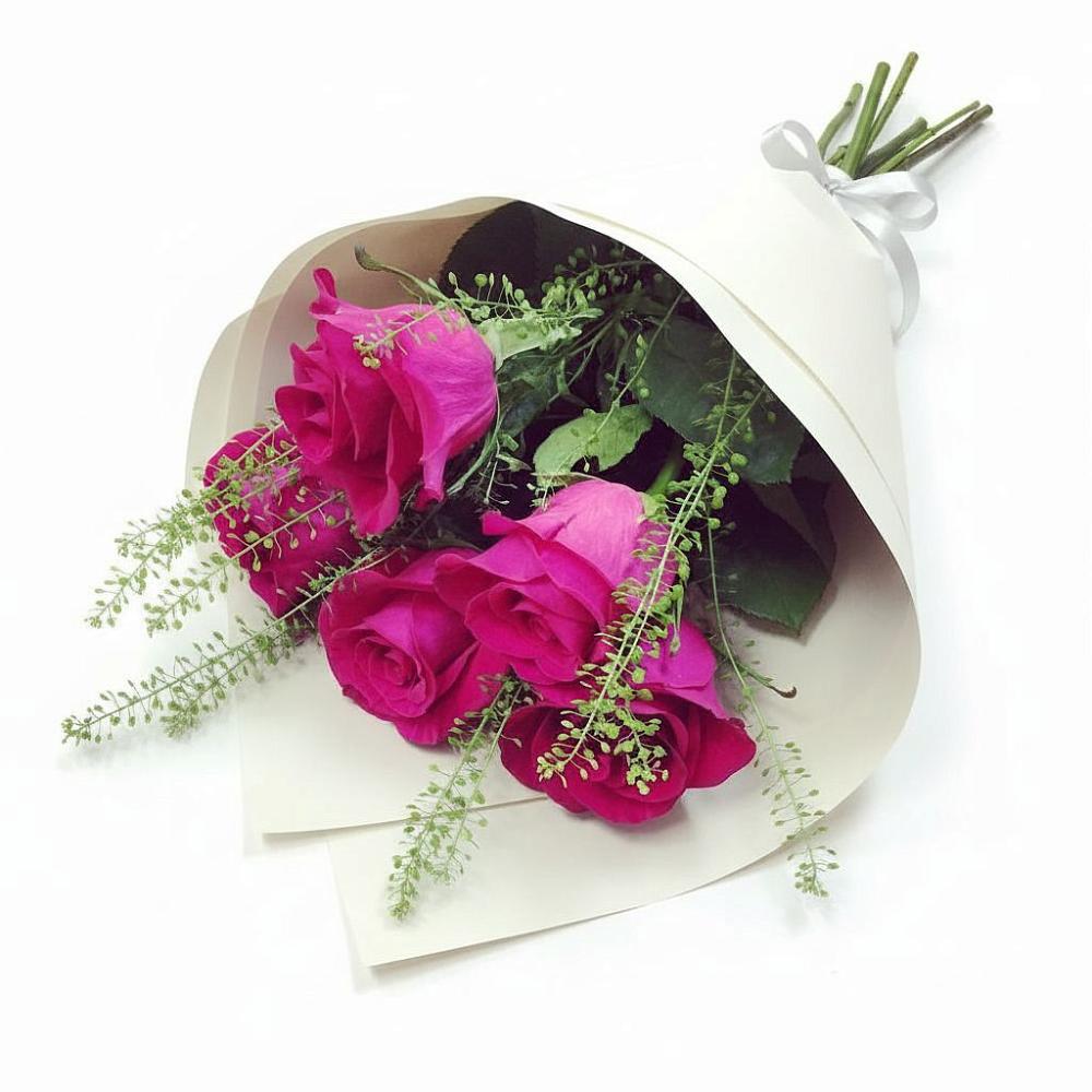 Букет цветов из: Розы в Калужской Краснодарский край