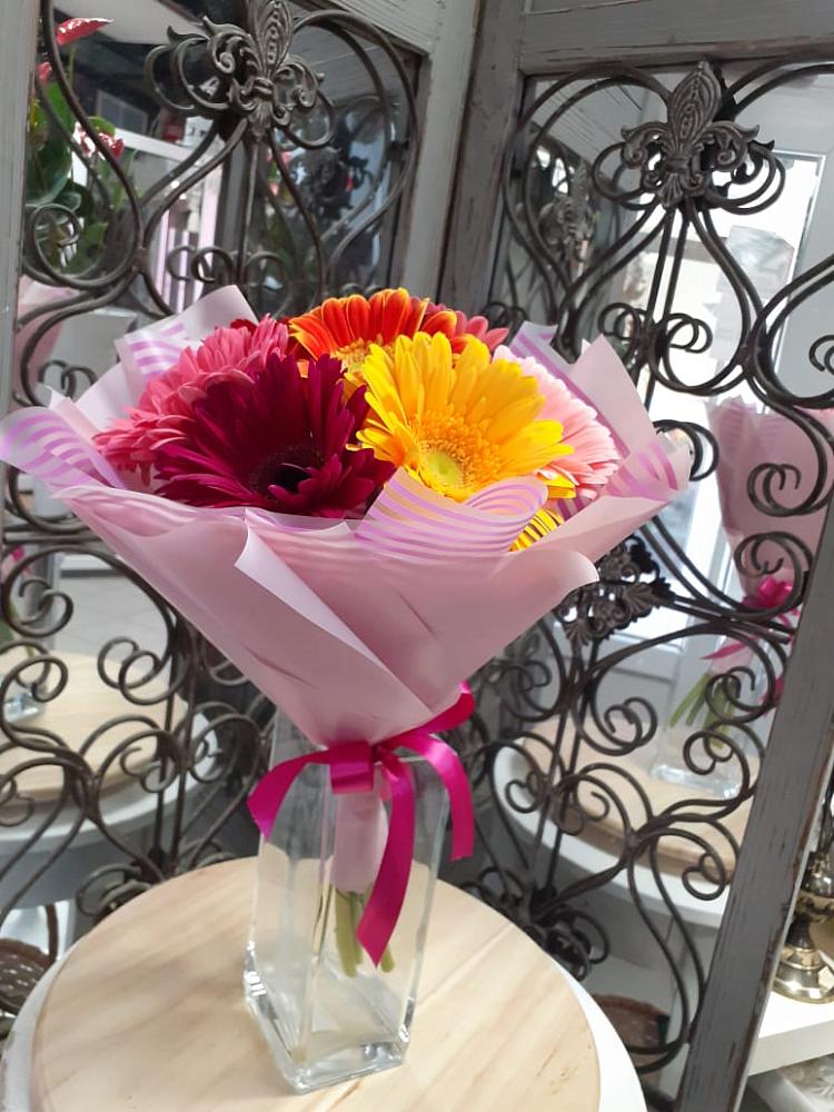 Букет цветов из: Герберы в Калужской Краснодарский край