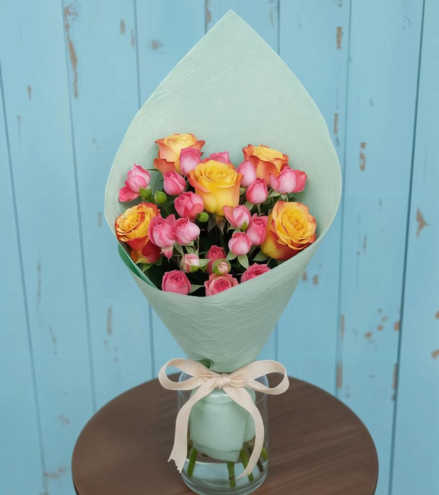 Букет цветов из: Розы в Калужской Краснодарский край