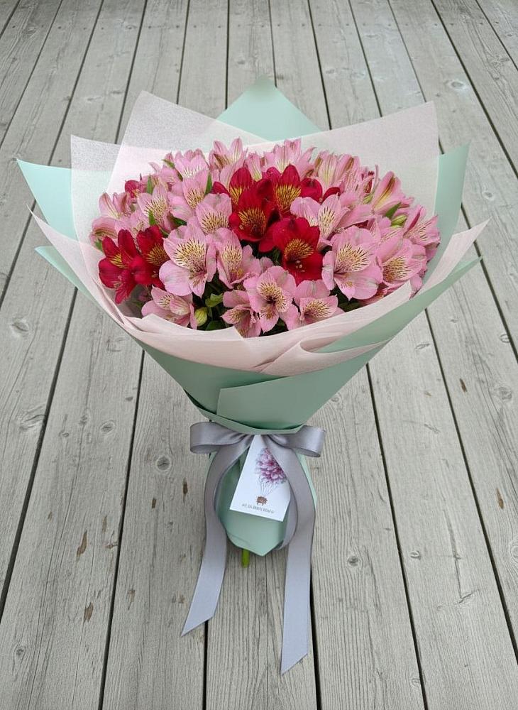 Букет цветов из: Альстромерии в Калужской Краснодарский край