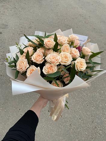 Букет Кремовые розы Латте в Калужской Краснодарский край