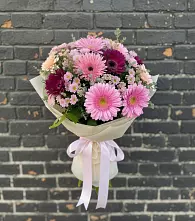 Букет цветов из:  Герберы и Хризантемы в Калужской Краснодарский край