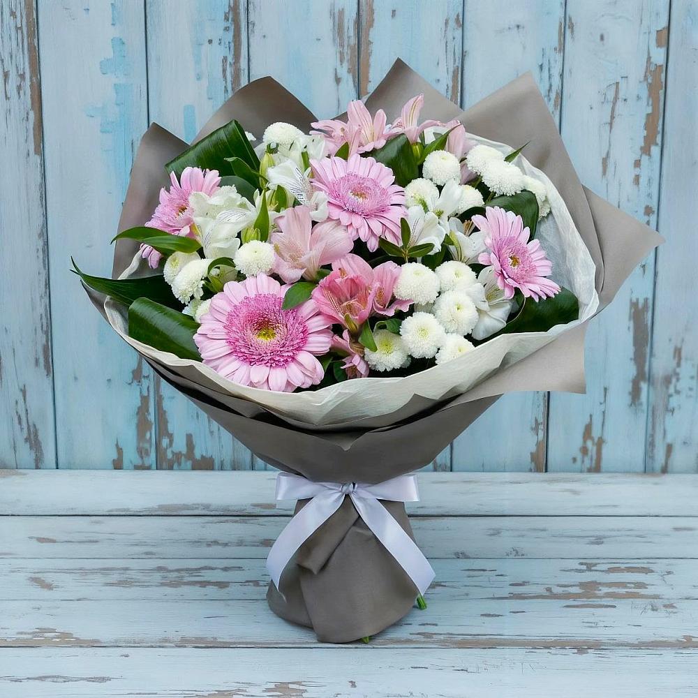 Букет цветов из: Герберы, Альстромерии и Хризантемы в Калужской Краснодарский край
