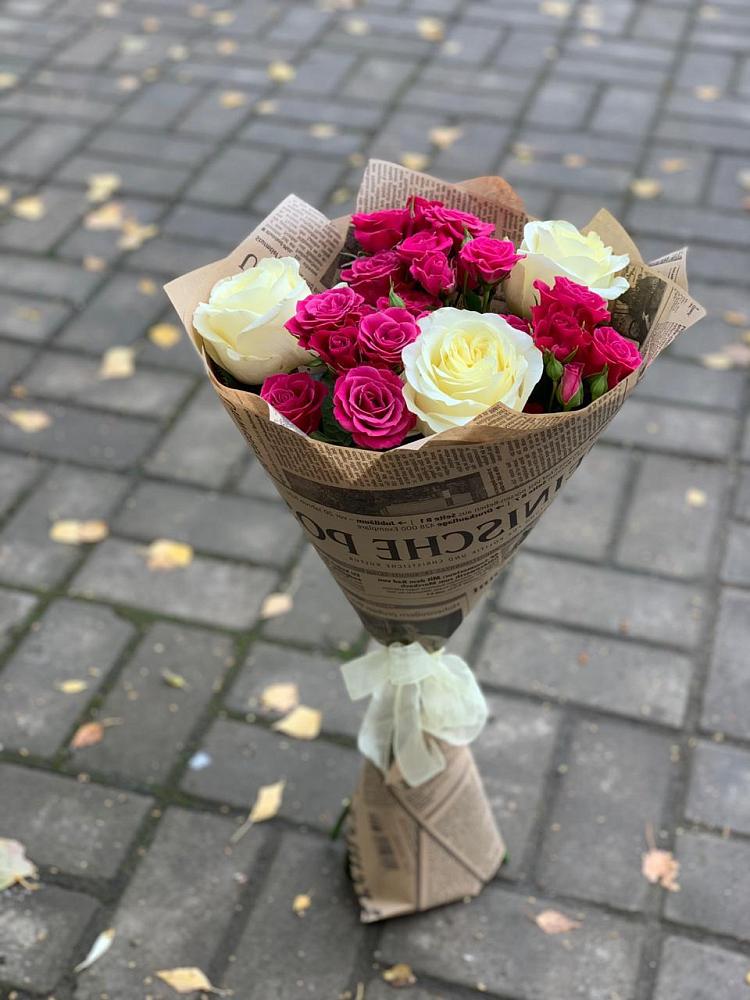 Букет цветов из: Розы в Калужской Краснодарский край