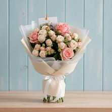 Букет цветов из:  Розы в Калужской Краснодарский край
