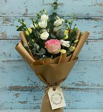 Букет цветов из:  Розы и Лизиантусы #REPLACE_PRED# Калужской Краснодарский край